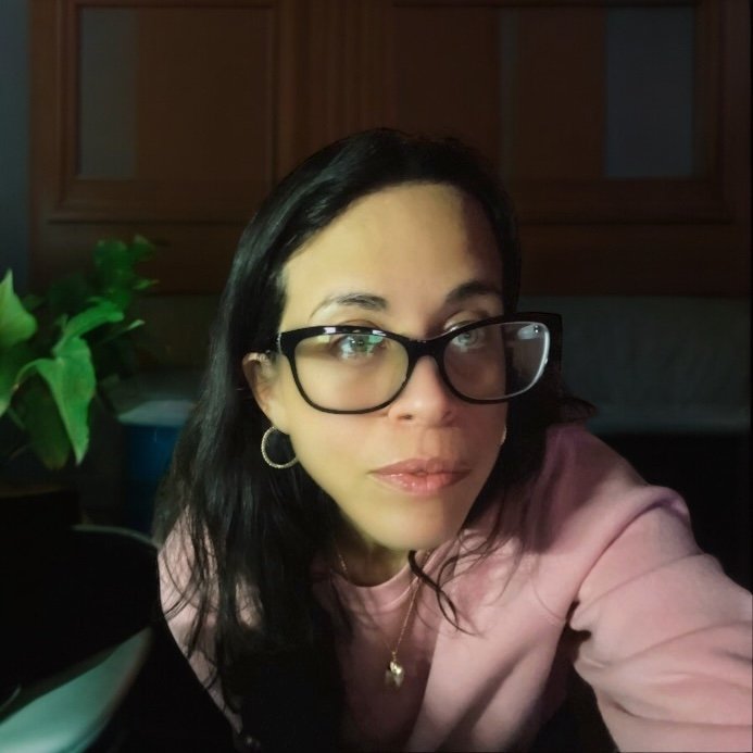 Dr. Lillian Moya